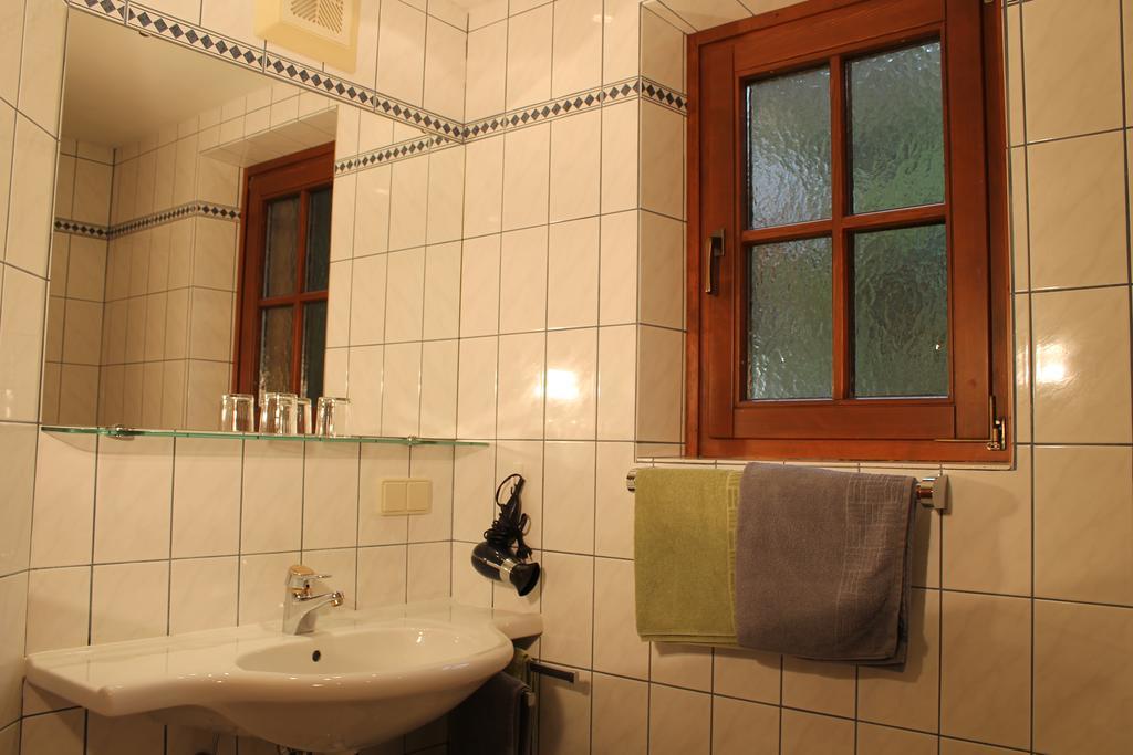 Haralds Ferienwohnungen Bad Kleinkirchheim Room photo